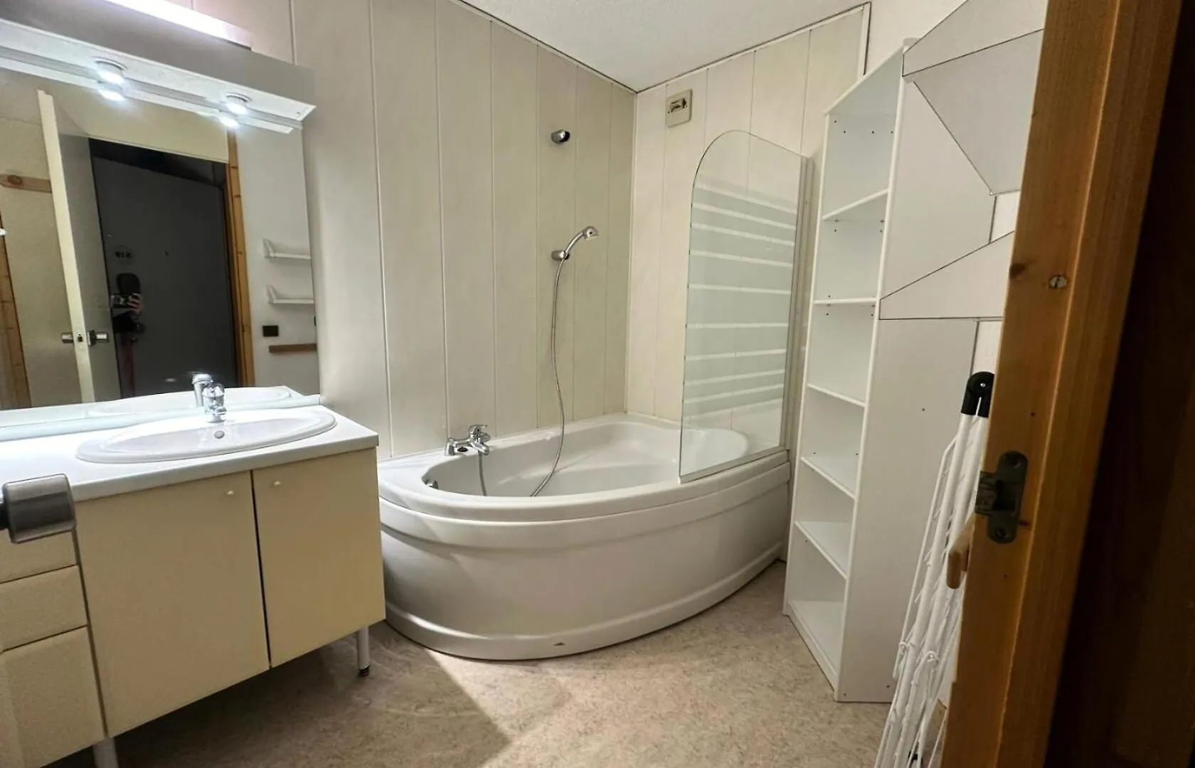 Residence Les Glaciers 3 - 2 Pieces Pour 5 Personnes 204 La Plagne 0*,  France